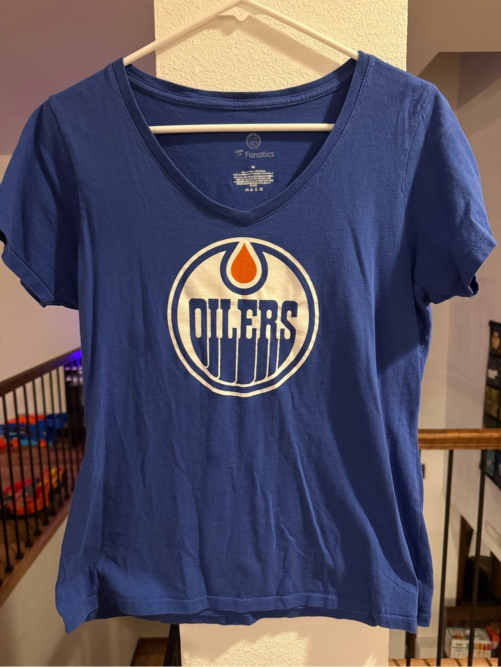 Fanatics Women's Edmonton Oilers Royal Blue V-Neck Tee with Logo